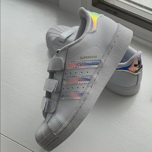 Adidas Superstar Velcro Size 1 Kids- BRAND NEW